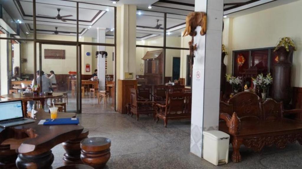 Lankham Hotel Pakse Luaran gambar