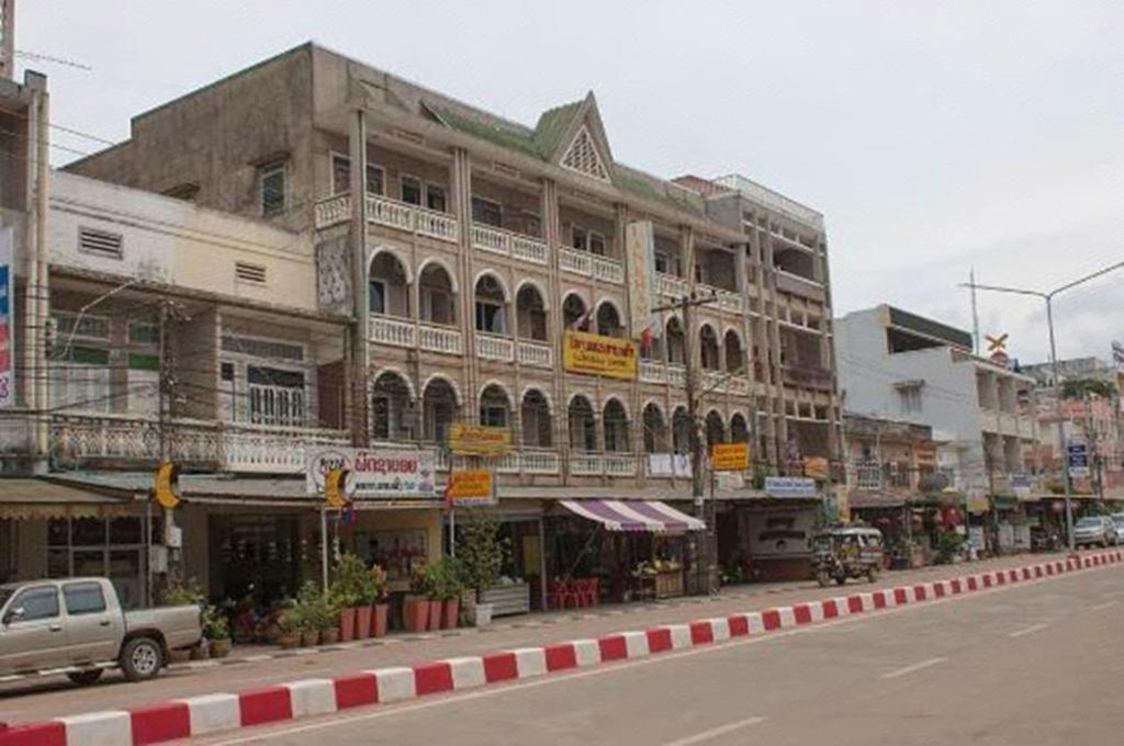 Lankham Hotel Pakse Luaran gambar