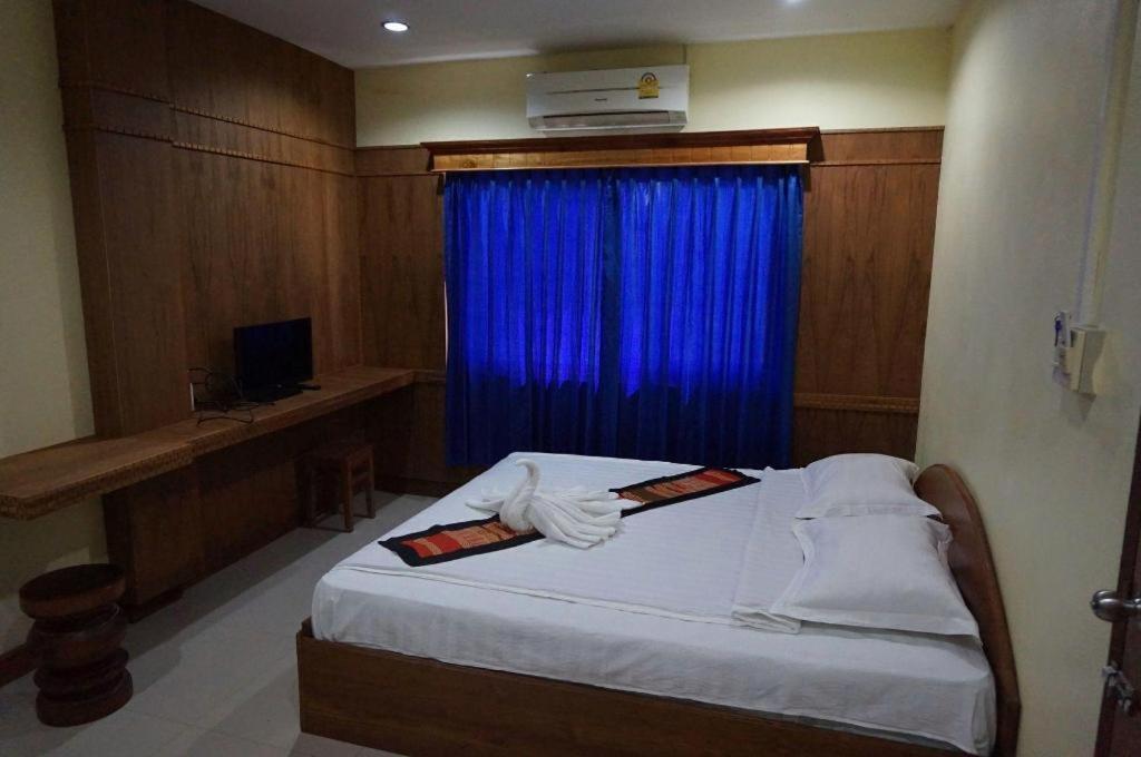 Lankham Hotel Pakse Luaran gambar